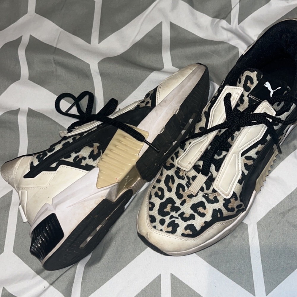 Puma Cross Trainers